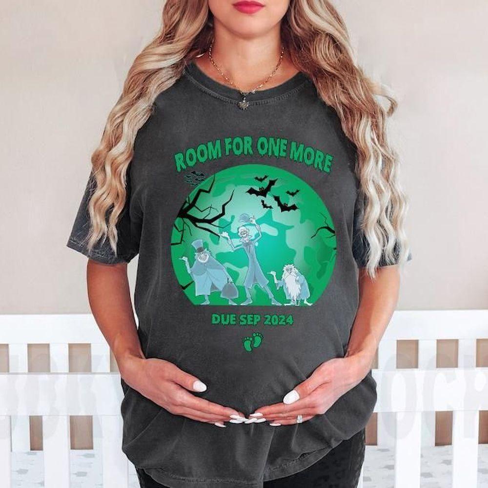 Personalized Maternity Haunted Mansion Hitchhiking Ghosts Vuitino Merch